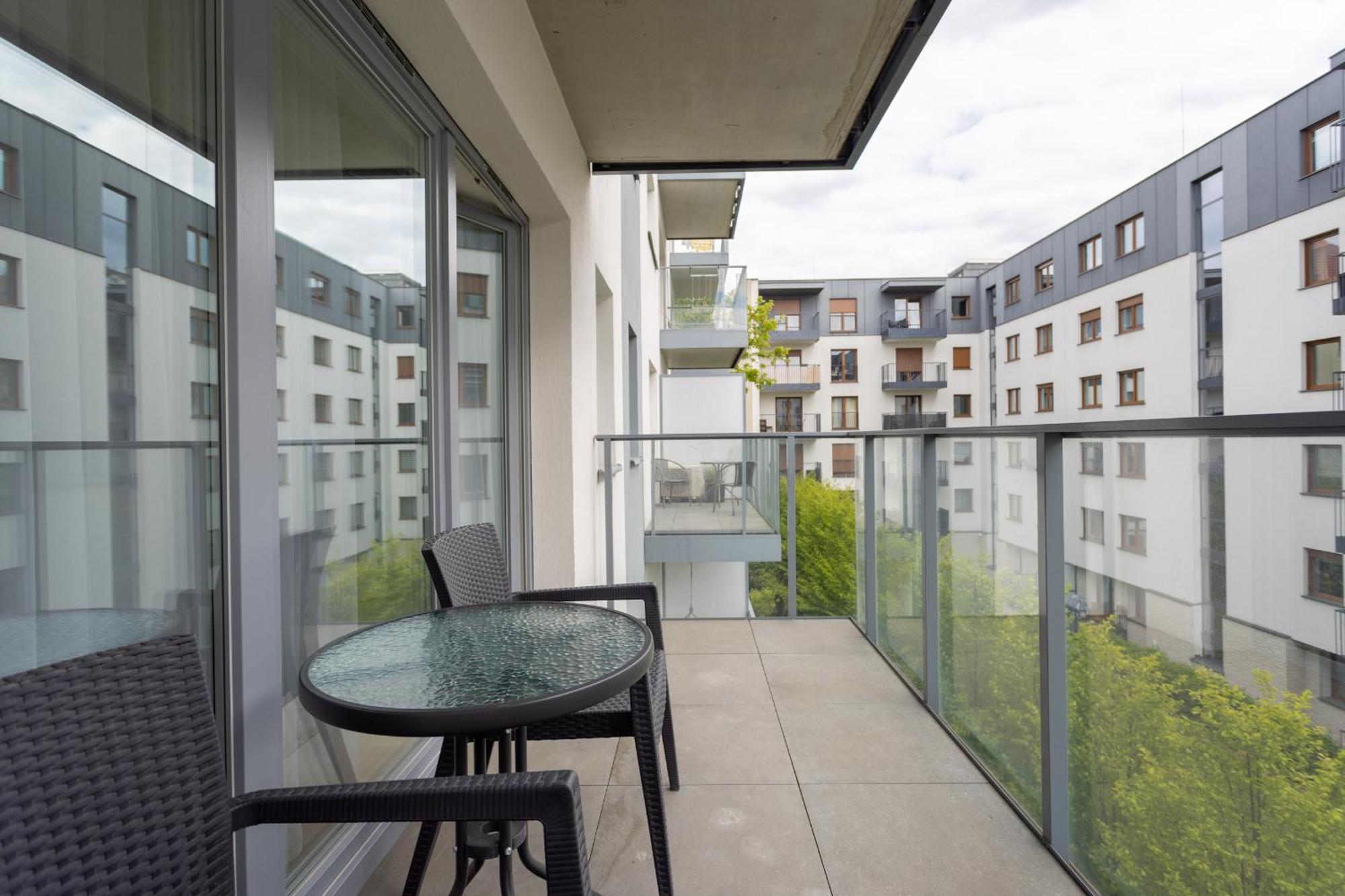 Nowoczesne I Eleganckie Apartamenty Very Berry W Poznaniu By Noclegi Renters ภายนอก รูปภาพ